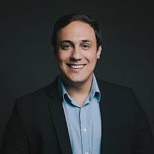 Lucas Naves - Formação Internacional em PNL (Portuguese)