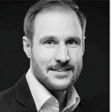 Karsten Küstner - Practitioner Of Ericksonian Hypnosis Live